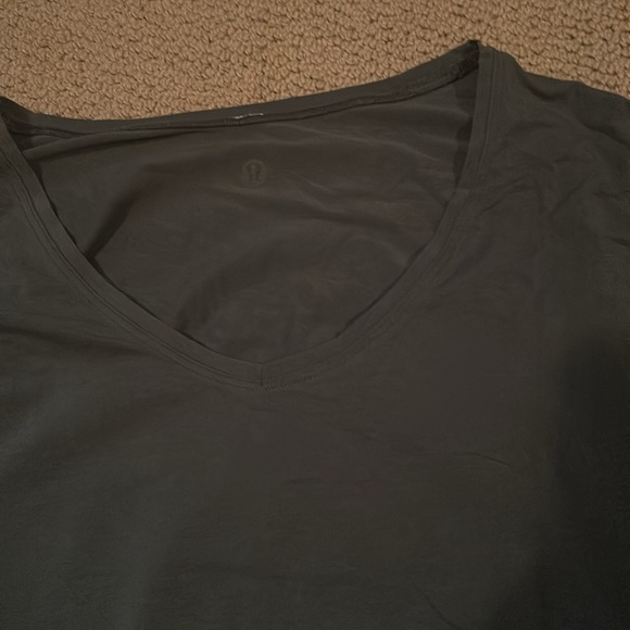Lululemon v-neck long sleeve - Picture 3 of 4